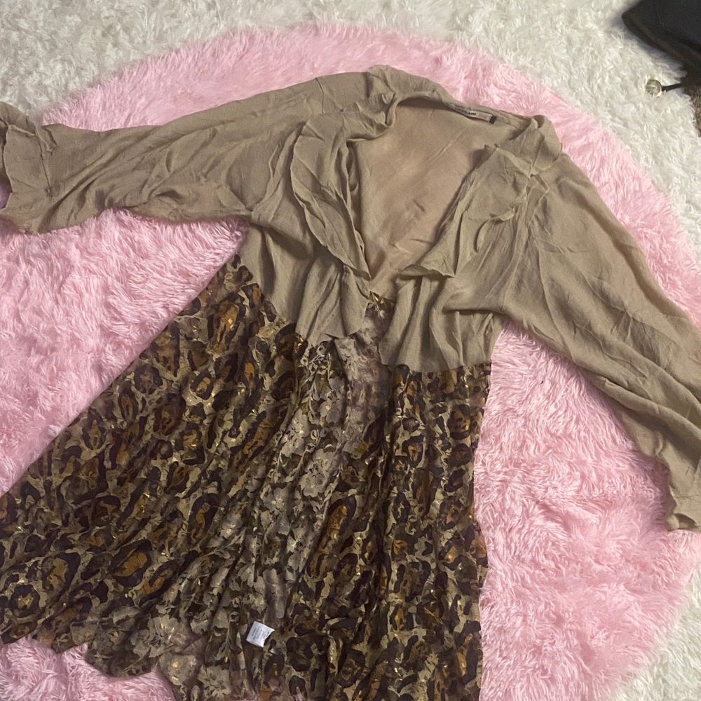 Stylish Beige and Brown Women's Duster NWOT